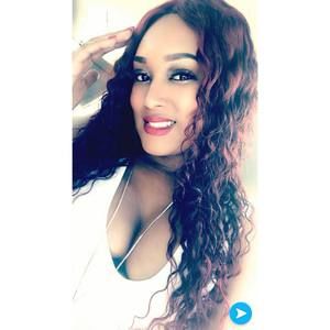 Meet your Posher, Tyora